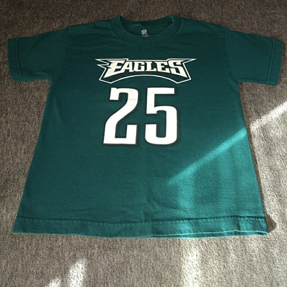 😀Boys eagles tshirt